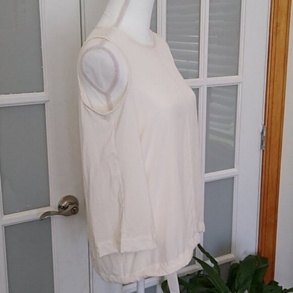 Like New Ivory Tibi Silk Cold Shoulder Top - Picture 6 of 15